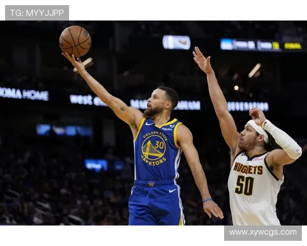 约基奇领衔掘金大胜勇士 缺席的库里未能阻挡主场优势