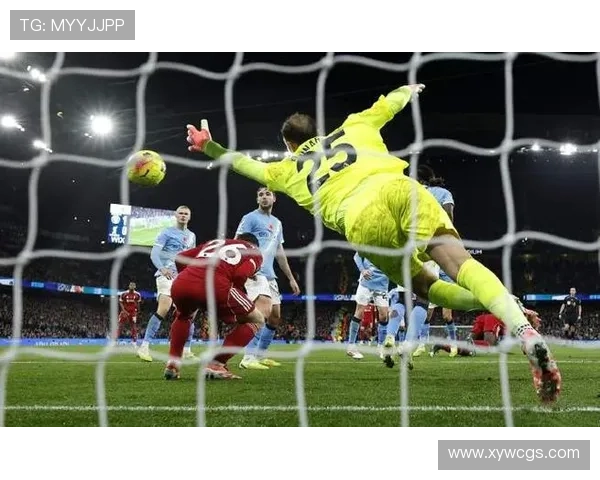 英超专家组裁定范戴克进球被吹为误判引发持续争议